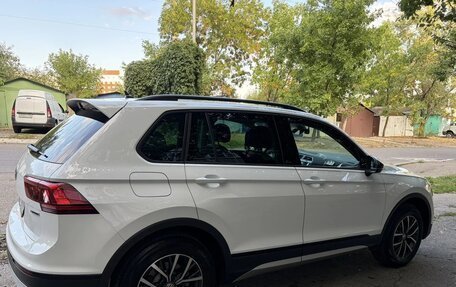 Volkswagen Tiguan II, 2020 год, 2 800 000 рублей, 4 фотография