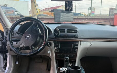 Mercedes-Benz E-Класс, 2002 год, 1 250 000 рублей, 20 фотография