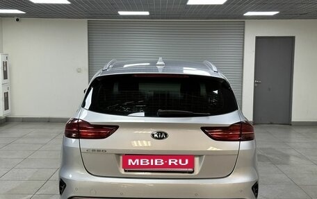 KIA cee'd III, 2019 год, 1 700 000 рублей, 6 фотография