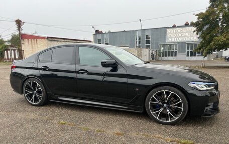 BMW 5 серия, 2018 год, 3 400 000 рублей, 4 фотография