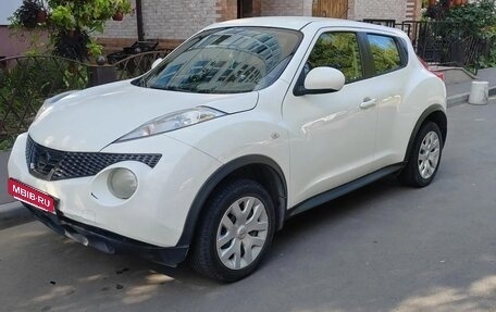 Nissan Juke II, 2014 год, 750 000 рублей, 2 фотография