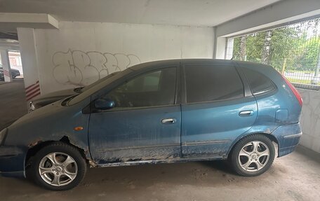 Nissan Almera Tino i, 2001 год, 90 000 рублей, 2 фотография