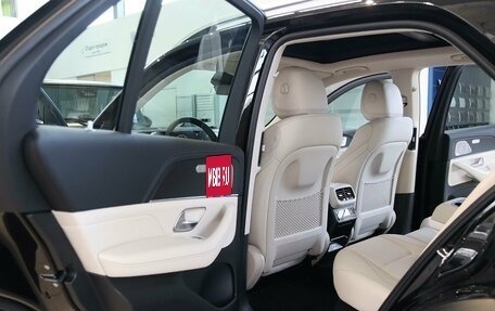 Mercedes-Benz GLE, 2026 год, 10 400 000 рублей, 17 фотография