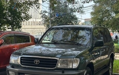 Toyota Land Cruiser 100 рестайлинг 2, 2000 год, 1 750 000 рублей, 1 фотография