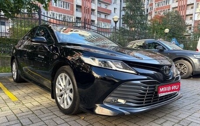 Toyota Camry, 2018 год, 2 390 000 рублей, 1 фотография
