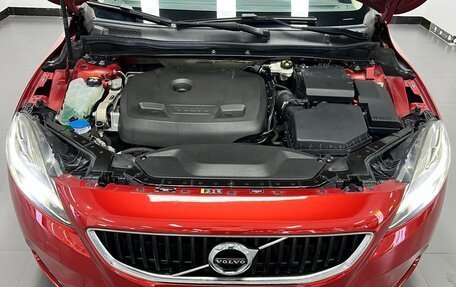 Volvo V40 II рестайлинг, 2019 год, 1 230 000 рублей, 8 фотография