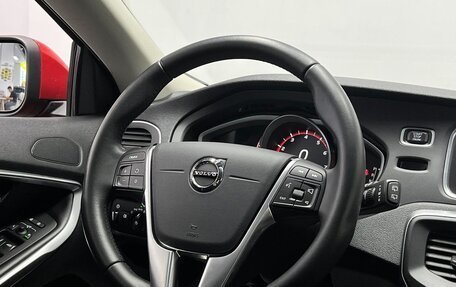 Volvo V40 II рестайлинг, 2019 год, 1 230 000 рублей, 16 фотография