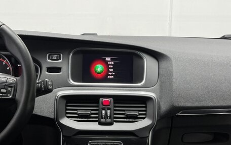 Volvo V40 II рестайлинг, 2019 год, 1 230 000 рублей, 22 фотография