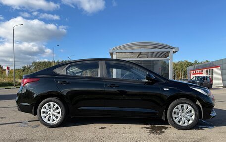 Hyundai Solaris II рестайлинг, 2017 год, 1 360 000 рублей, 9 фотография