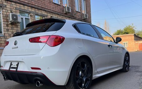 Alfa Romeo Giulietta, 2016 год, 2 662 000 рублей, 5 фотография