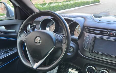 Alfa Romeo Giulietta, 2016 год, 2 662 000 рублей, 20 фотография