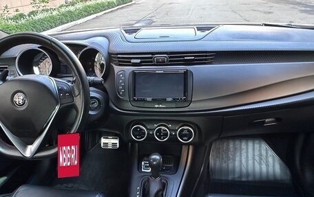 Alfa Romeo Giulietta, 2016 год, 2 662 000 рублей, 19 фотография