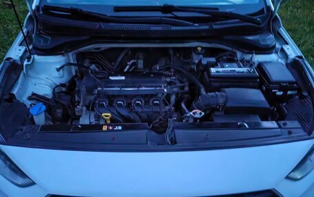 Hyundai Solaris II рестайлинг, 2019 год, 900 000 рублей, 13 фотография