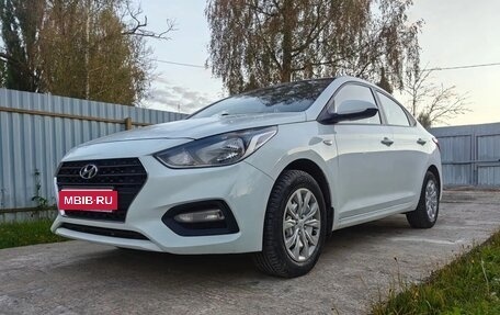 Hyundai Solaris II рестайлинг, 2019 год, 900 000 рублей, 7 фотография