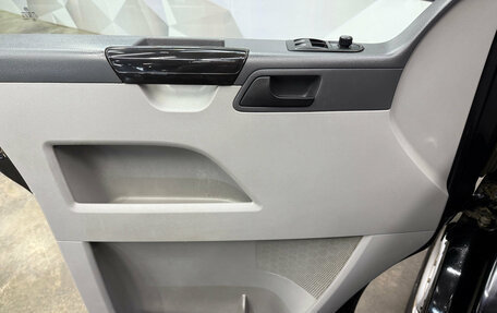 Volkswagen Transporter T5 рестайлинг, 2012 год, 1 640 000 рублей, 10 фотография