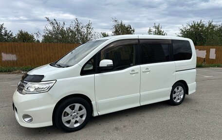 Nissan Serena III, 2010 год, 1 120 000 рублей, 2 фотография