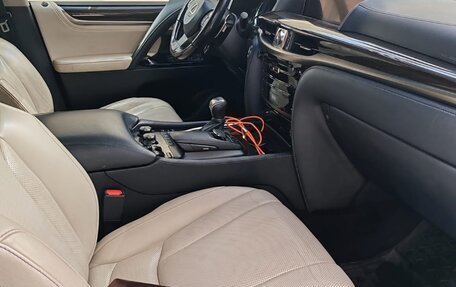 Lexus LX III, 2015 год, 5 100 000 рублей, 18 фотография