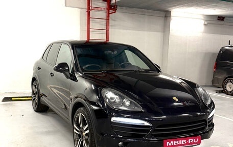 Porsche Cayenne III, 2012 год, 2 400 000 рублей, 2 фотография