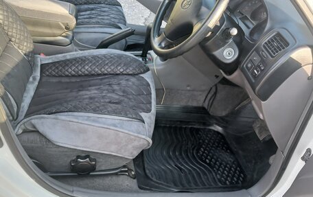 Toyota Caldina, 2000 год, 740 000 рублей, 7 фотография