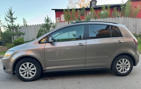 Volkswagen Golf Plus II, 2012 год, 900 000 рублей, 3 фотография