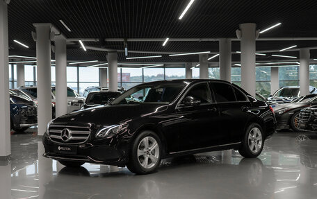 Mercedes-Benz E-Класс, 2017 год, 3 400 000 рублей, 1 фотография
