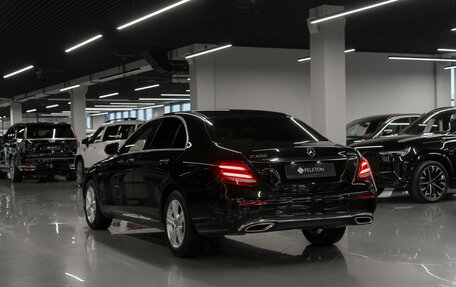 Mercedes-Benz E-Класс, 2017 год, 3 400 000 рублей, 4 фотография