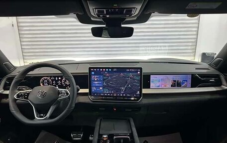 Volkswagen Teramont, 2026 год, 6 450 000 рублей, 16 фотография
