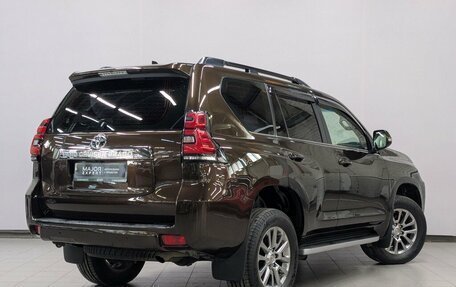 Toyota Land Cruiser Prado 150 рестайлинг 2, 2020 год, 6 170 000 рублей, 15 фотография