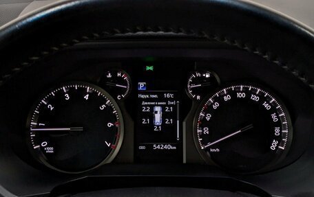 Toyota Land Cruiser Prado 150 рестайлинг 2, 2020 год, 6 170 000 рублей, 24 фотография