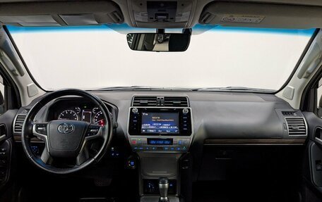 Toyota Land Cruiser Prado 150 рестайлинг 2, 2020 год, 6 170 000 рублей, 29 фотография