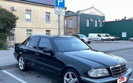 Mercedes-Benz C-Класс, 1994 год, 199 999 рублей, 2 фотография