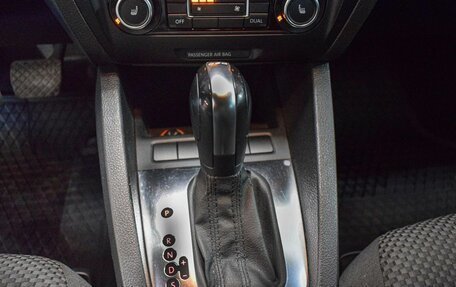 Volkswagen Jetta VI, 2012 год, 870 000 рублей, 13 фотография