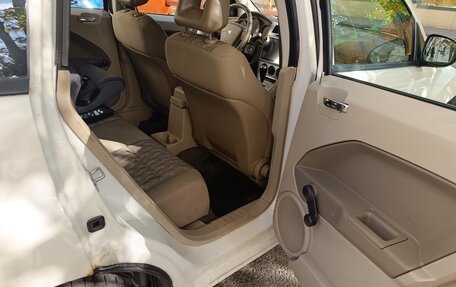 Dodge Caliber I рестайлинг, 2007 год, 450 000 рублей, 20 фотография