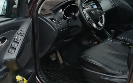 Hyundai ix35 I рестайлинг, 2010 год, 1 180 000 рублей, 12 фотография