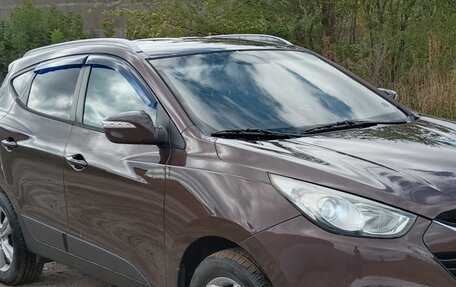 Hyundai ix35 I рестайлинг, 2010 год, 1 180 000 рублей, 2 фотография