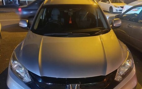 Honda Vezel, 2017 год, 1 800 000 рублей, 8 фотография