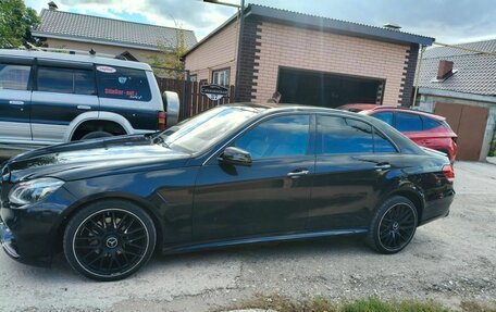 Mercedes-Benz E-Класс, 2010 год, 1 400 000 рублей, 3 фотография