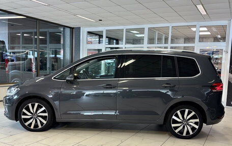Volkswagen Touran III, 2023 год, 3 280 000 рублей, 7 фотография