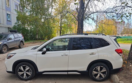Subaru Forester, 2018 год, 3 250 000 рублей, 2 фотография