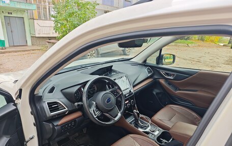 Subaru Forester, 2018 год, 3 250 000 рублей, 6 фотография