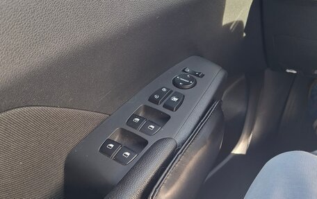 Hyundai Solaris II рестайлинг, 2019 год, 1 450 000 рублей, 16 фотография