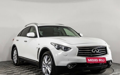 Infiniti QX70, 2013 год, 1 999 000 рублей, 3 фотография