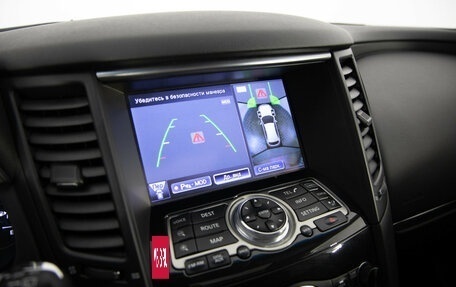 Infiniti QX70, 2013 год, 1 999 000 рублей, 18 фотография