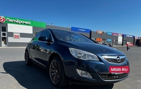 Opel Astra J, 2012 год, 940 000 рублей, 5 фотография