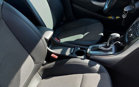Opel Astra J, 2012 год, 940 000 рублей, 9 фотография