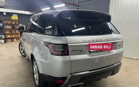 Land Rover Range Rover Sport II, 2021 год, 6 700 000 рублей, 3 фотография