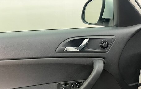 Skoda Yeti I рестайлинг, 2015 год, 1 250 000 рублей, 16 фотография