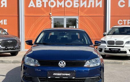 Volkswagen Jetta VI, 2013 год, 1 099 000 рублей, 2 фотография