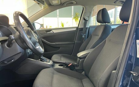 Volkswagen Jetta VI, 2013 год, 1 099 000 рублей, 18 фотография