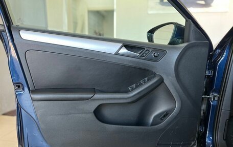 Volkswagen Jetta VI, 2013 год, 1 099 000 рублей, 20 фотография